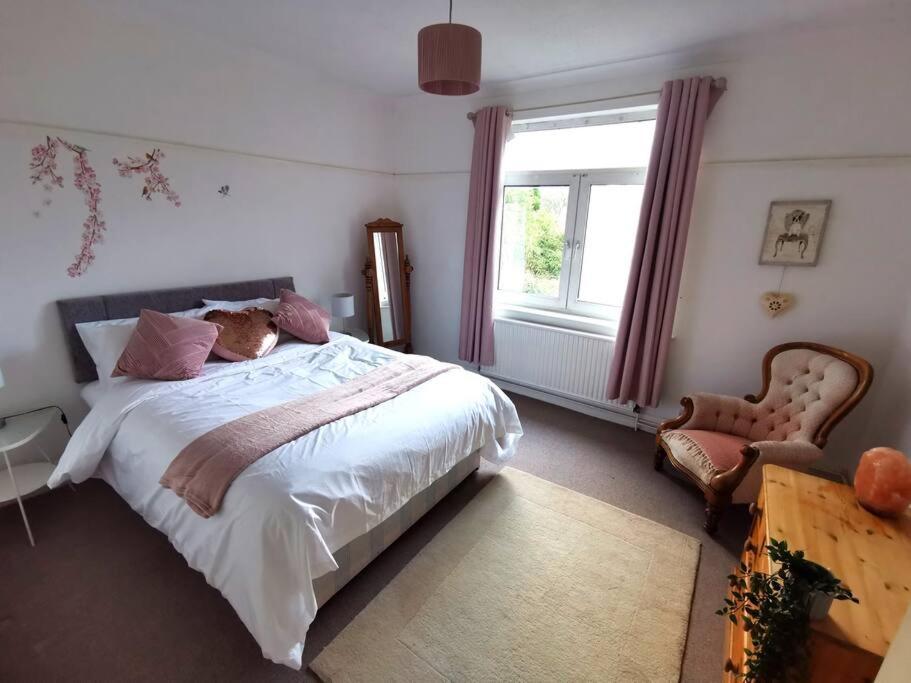 4 Bedroom Country Home Bristol Eksteriør billede
